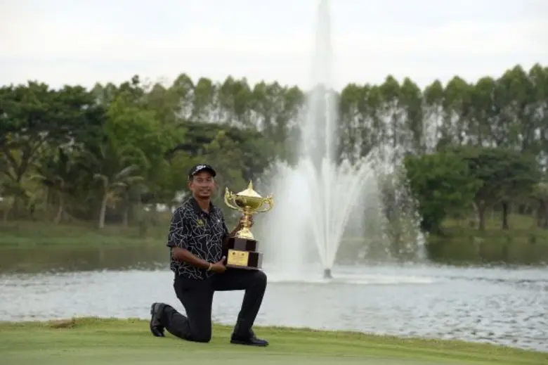 นักกอล์ฟแถวหน้าของอันดับทำเงินรางวัลสะสมอ...