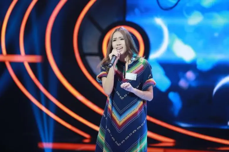 ทีวีไกด์: รายการ “Stage Fighter ไมค์หมู่ สู้ ฟัด” สั่นสะเทือนครั้งใหญ่! “โหด มัน หวาน” บุกเวที โชว์ฟอร์มอันร้อนแรง