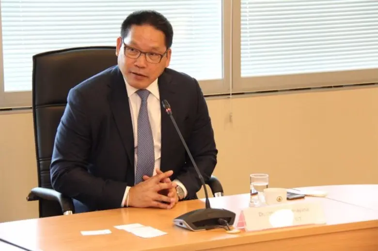 นายอุตตม สาวนายน รัฐมนตรีว่าการกระทรวงเทค...