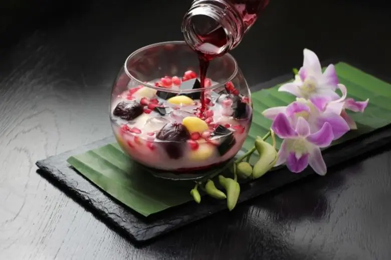 โรงแรมฮิลตัน พัทยา ชวนคุณลิ้มรสความอร่อยกับเมนูสุดสร้างสรรค์จาก 'ทับทิม’ ตลอดเดือนสิงหาคมนี้