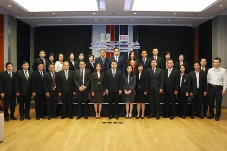 ดร.อุตตม สาวนายน รัฐมนตรีว่าการกระทรวงเทค...