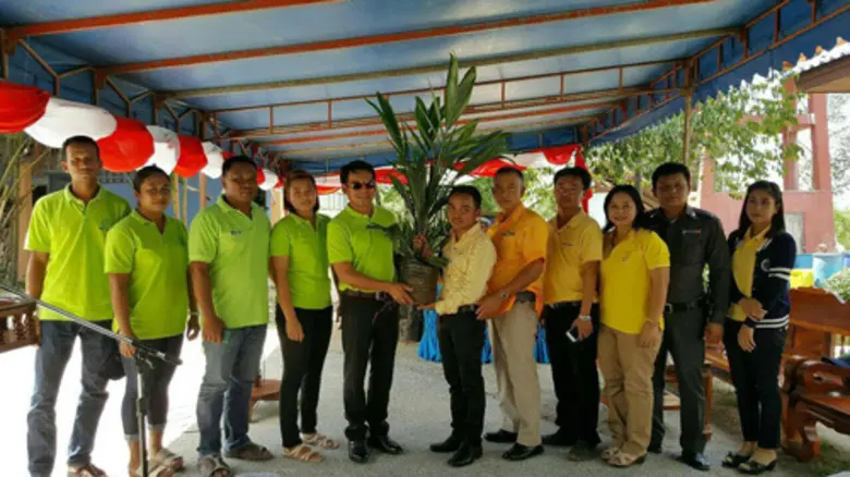 นายนัฎพันธ์ ดิศเจริญ ผู้อำนวยการโรงเรียนบ...