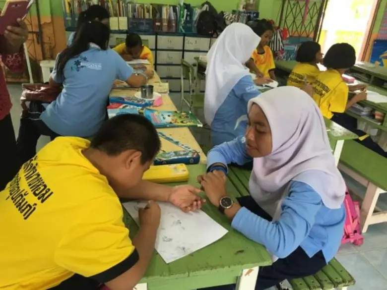 นศ.ครุ มรภ.สงขลา สวมวิญญาณครู  “พี่สอนน้องให้อ่านเขียน” ช่วยเด็กสนุกกับการเรียนรู้ ลดการลาออกจาก รร.