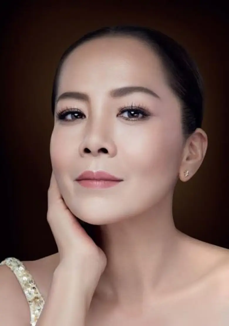 “ต่าย เพ็ญพักตร์” สมฉายาสาวสองพันปี รับตำแหน่งพรีเซ็นเตอร์ “กราวีธัส”