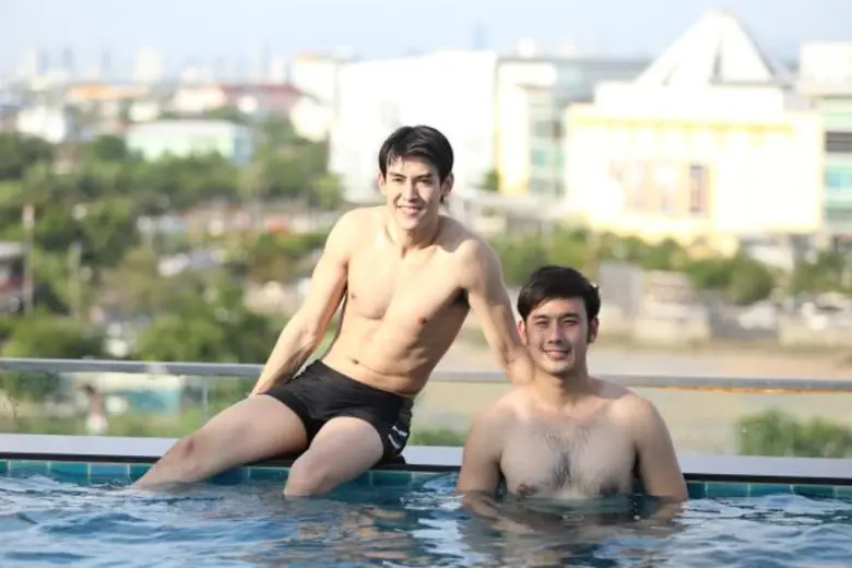 “ท๊อป” ตามง้อขอ “ลงเอย” “ป๊อบ” หวังเริ่มสัมพันธ์รักใหม่อีกรอบ