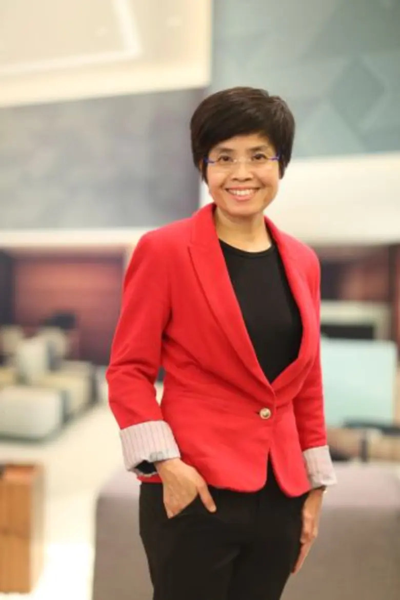 น.ส.อรอนงค์ อุดมก้านตรง ผู้ช่วยกรรมการผู้...