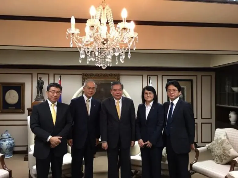 คุณนลินี งามเศรษฐมาศ ประธานเจ้าหน้าที่บริ...