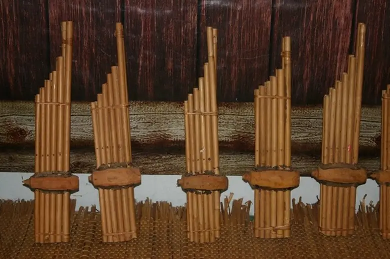 “เสียงแคนแดนอีสาน” วัฒนธรรมดนตรีบ้านท่าเรือ สู่หมู่บ้านเศรษฐกิจพอเพียงต้นแบบ ระดับมั่งมี ศรีสุข