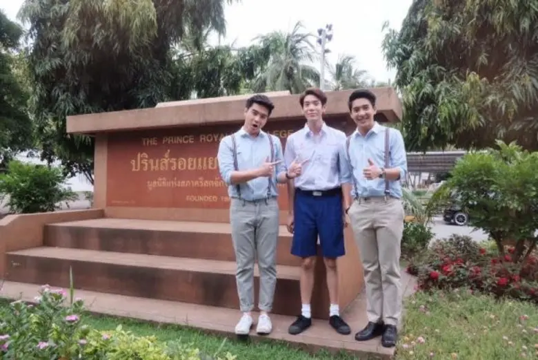 ทีวีไกด์: รายการ “รถโรงเรียน High School Reunion” กรี๊ดแรง!!! “เจเจ” โดดขึ้นเวที โชว์กีตาร์ย้อนวัยเรียน