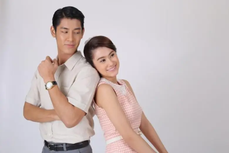 รายการโต๊ะข่าวบันเทิง : เวลา 10.00 น. พบก...