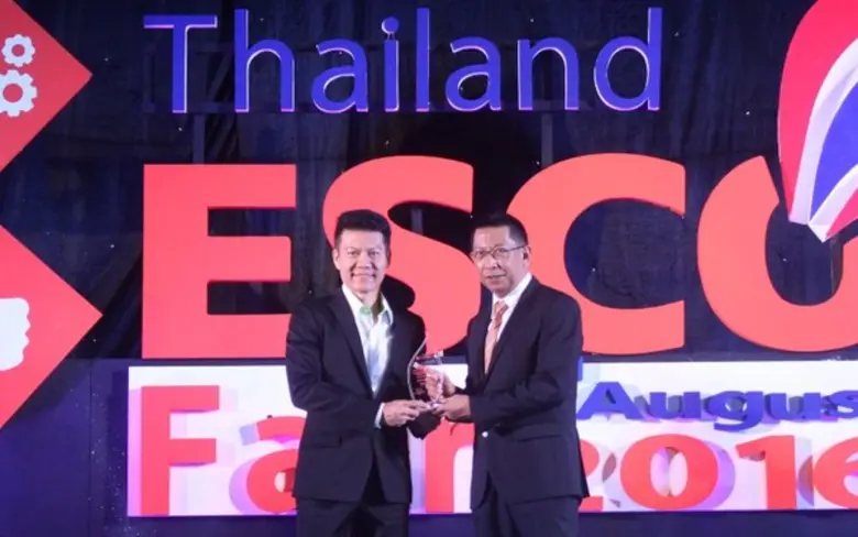 ชไนเดอร์ อิเล็คทริค ประเทศไทย นำโดย นายธน...