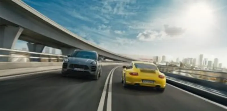 แบรนด์รถยนต์ปอร์เช่สามารถคว้ารางวัลเกียรต...