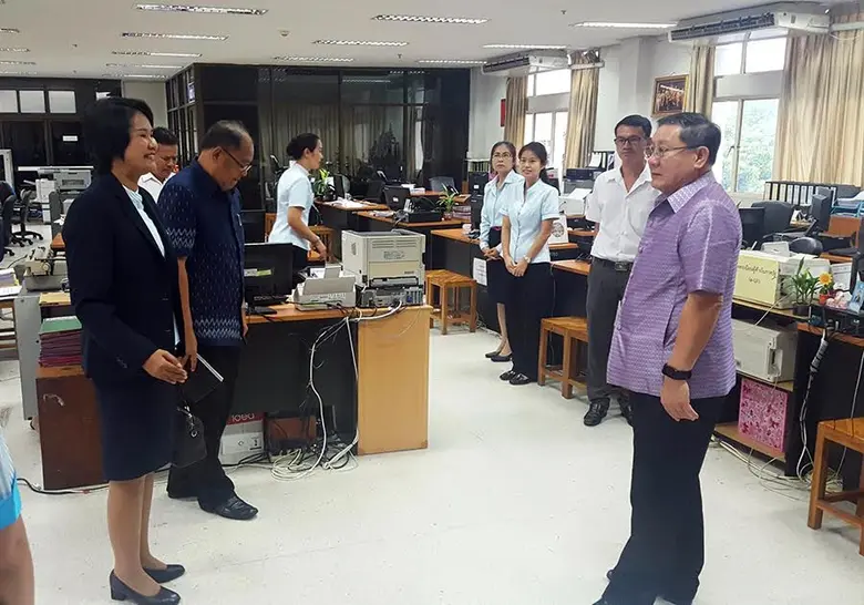 นายมนัส แจ่มเวหา อธิบดีกรมบัญชีกลาง เดินทางตรวจเยี่...