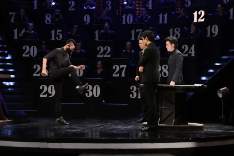 ทีวีไกด์: รายการ "เลขอวดกรรม" ริว เซ้นส์แรง วิญญาณทวงแค้น ลั่น! ต้องรับกรรม เพราะทำให้คนอื่นตาย