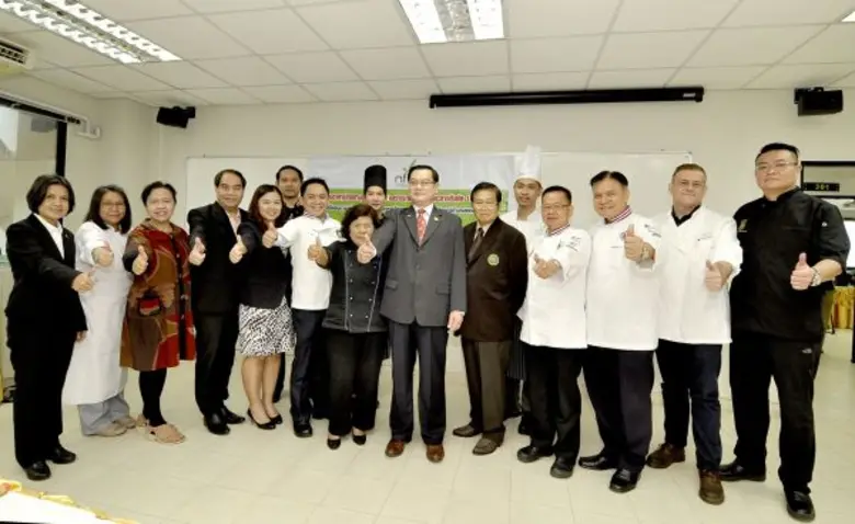 สถาบันอาหาร เดินหน้าปั้น “มาตรฐานอาหารไทย” ไม่ให้ผิดเพี้ยน นำร่องสูตรต้นแบบ 13 เมนู โดยกูรูระดับประเทศ
