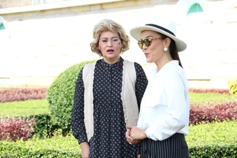 ทีวีไกด์: เรื่องย่อสายลับรักป่วน  ออกอากาศ วันศุกร์ ที่ 12 สิงหาคม 2559