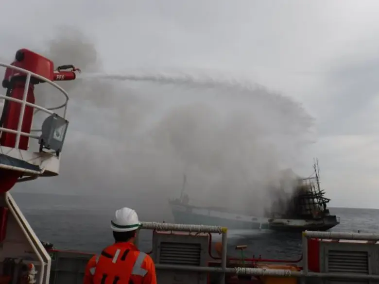 ปตท.สผ.เยี่ยมลูกเรือประมงจากเหตุเรือไฟไหม้