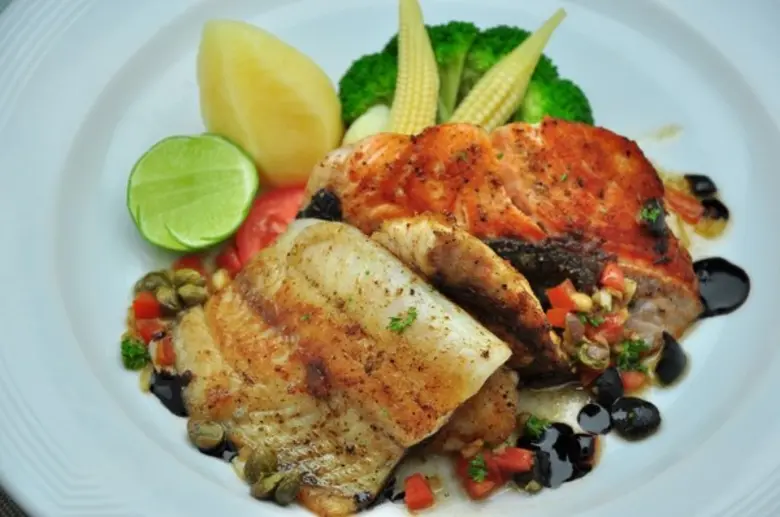 โปรโมชั่นประจำเดือนสิงหาคม ที่ห้องอาหาร ทิโวลี่ คอฟฟี่ ช้อป-โรงแรมเอเชีย กรุงเทพ