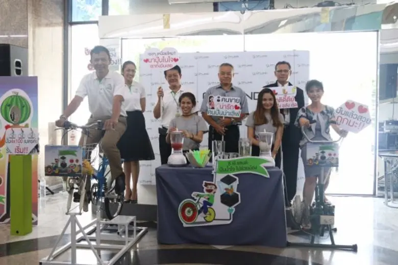 คุณศัลย์ มูลศาสตร์ รองกรรมการผู้จัดการใหญ...