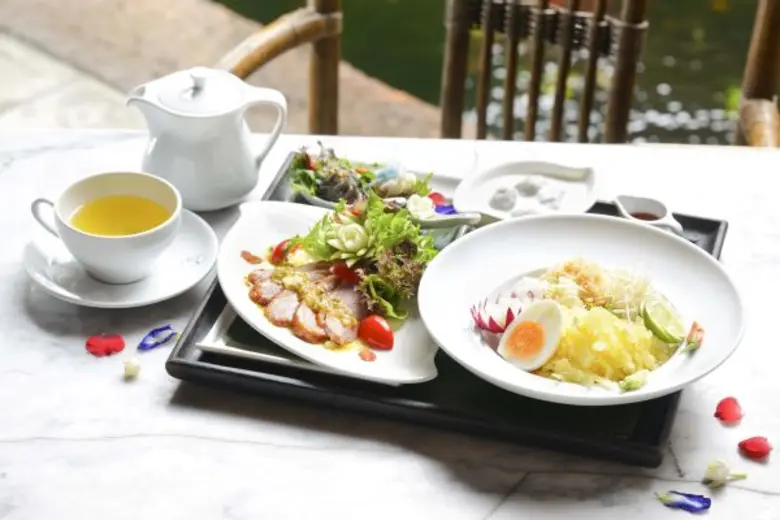 มอบความรักให้คุณแม่ด้วยมื้ออร่อย กับ ชุดเมนูพิเศษ “ขนมจีนซาวน้ำ” จาก จิม ทอมป์สัน