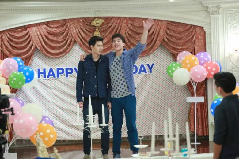 ยังคงความฮอตอย่างต่อเนื่องจริง...จริ๊ง สำ...