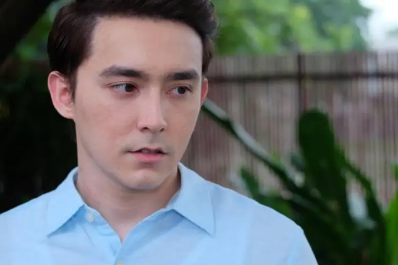 เป็นนักแสดงสายเลือดใหม่ขวัญใจสาวๆ ไปซะแล้...