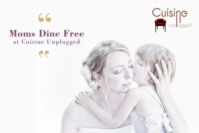 วันศุกร์ที่ 12 สิงหาคม 2559 ตลอดมื้อกลางว...