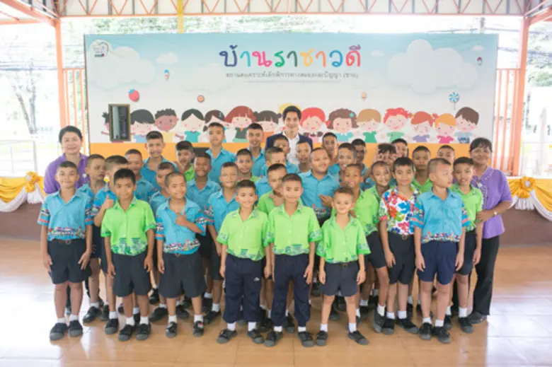 นายอภิสฤษฎิ์ นิรุชทรัพย์รดา กรรมการผู้จัด...