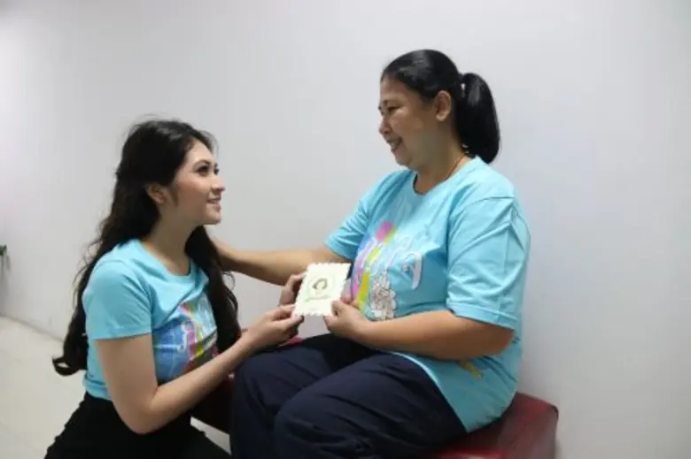 บริษัท ไปรษณีย์ไทย จำกัด (ปณท) เชิญชวนลูกบอกรักแม่ผ...