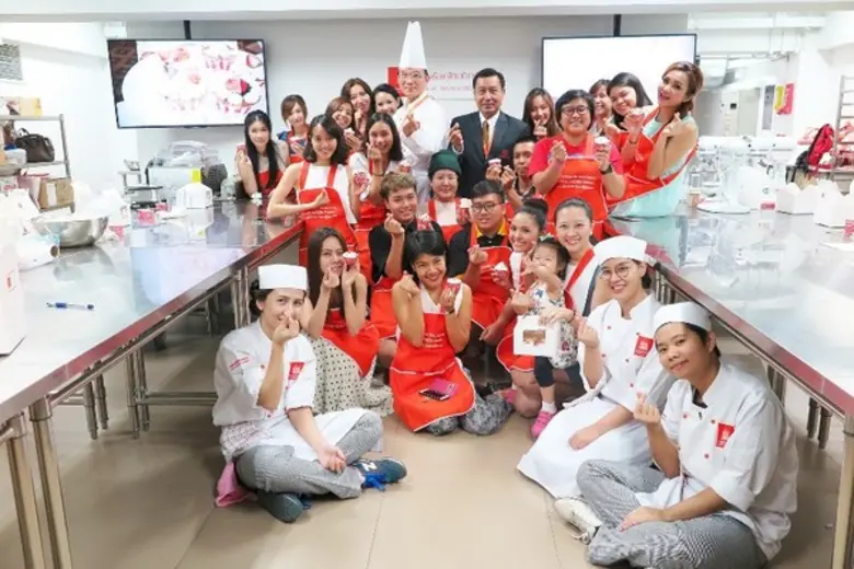 โรงเรียนดุสิตธานีการโรงแรม เปิดตัว "คอร์ส...