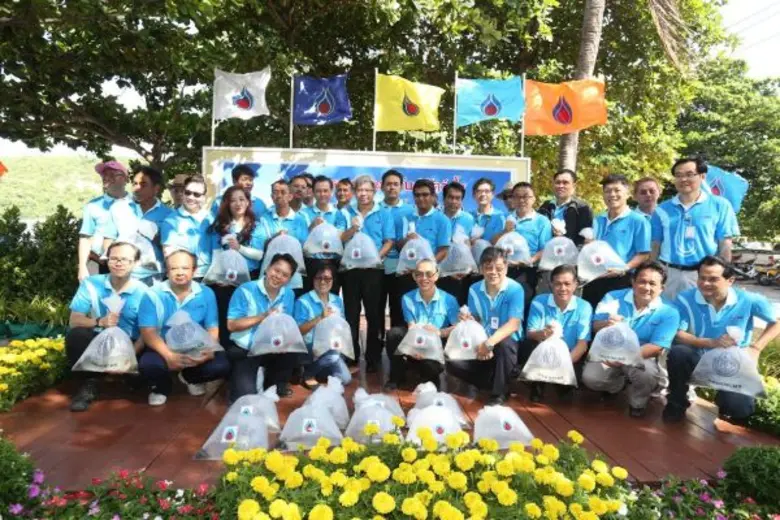 นายพีรทักษ์ อุตะเดช ผู้ช่วยกรรมการผู้จัดก...