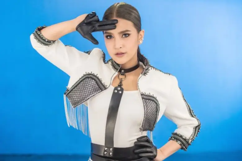 โหมงานหนักจนได้เรื่อง ล่าสุด!สาว แต้งกิ้ว...