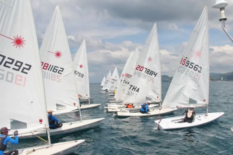 การแข่งขันเรือใบชิงถ้วยพระราชทานภูเก็ตคิง...