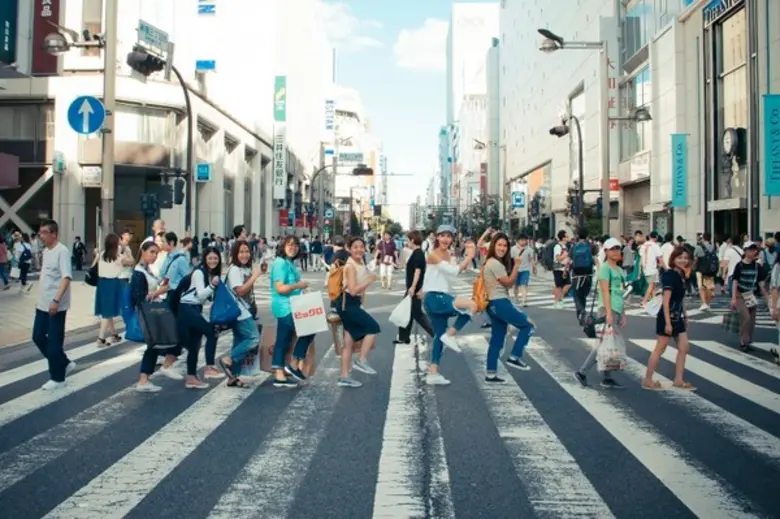 ญาญ่า พาเที่ยวญี่ปุ่น ตะลุยกิน เที่ยว ชอป พร้อมถ่ายสตรีทแฟชั่น