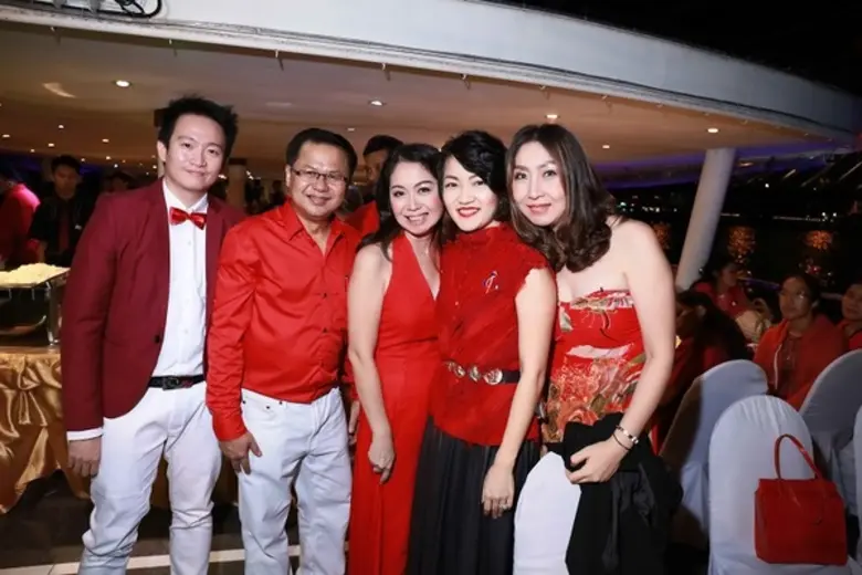 เพ็ญทิพย์ โปษยานนท์ กรรมการผู้จัดการ บริษ...