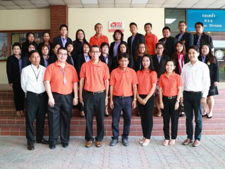 อาจารย์ฉลอง แขวงอินทร์ รองอธิการบดีมหาวิท...