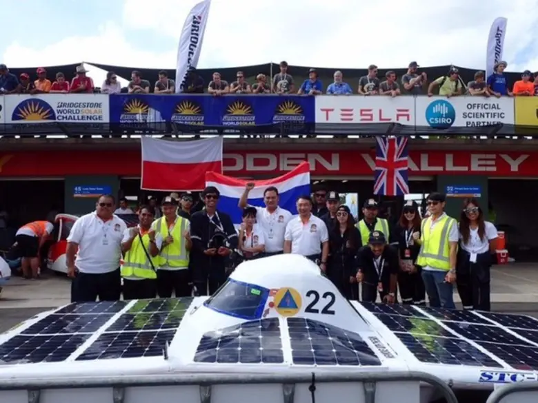 “STC-1 STORY ถ้าไม่กล้าทำในสิ่งที่ท้าทาย เราก็ไม่ใช่มืออาชีพ” อวดฝีมือเด็กไทยสร้างรถพลังงานแสงอาทิตย์แข่งในเวทีโลก