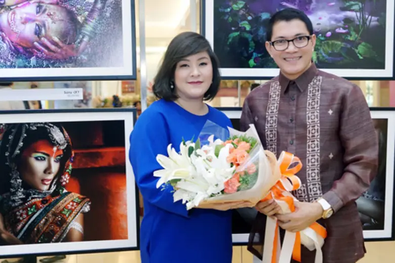 บริษัท โซนี่ ไทย จำกัด นำโดยลีลนา เพียรพิ...