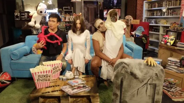 รายการ "คอหนังข้างถนน" สัปดาห์นี้เป็นเทปพ...