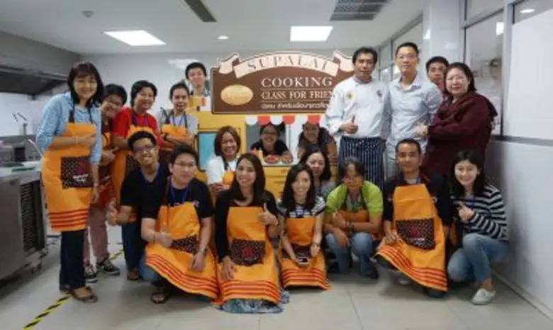 นายไตรเตชะ ตั้งมติธรรม กรรมการผู้จัดการ บ...