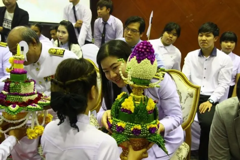 พิธีไหว้ครูมหาวิทยาลัยราชภัฏธนบุรี ประจำปีการศึกษา 2559