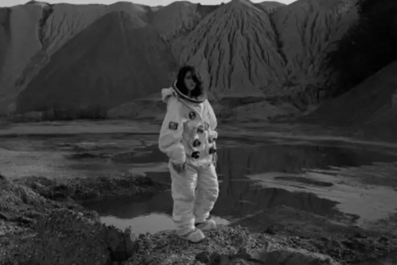 แป้งโกะ ส่งเพลงเศร้าครั้งใหม่ "พระจันทร์" ถ่ายทอดเรื่องราวความรักที่ไม่สามารถกลับไปรักกันได้อีกแล้ว