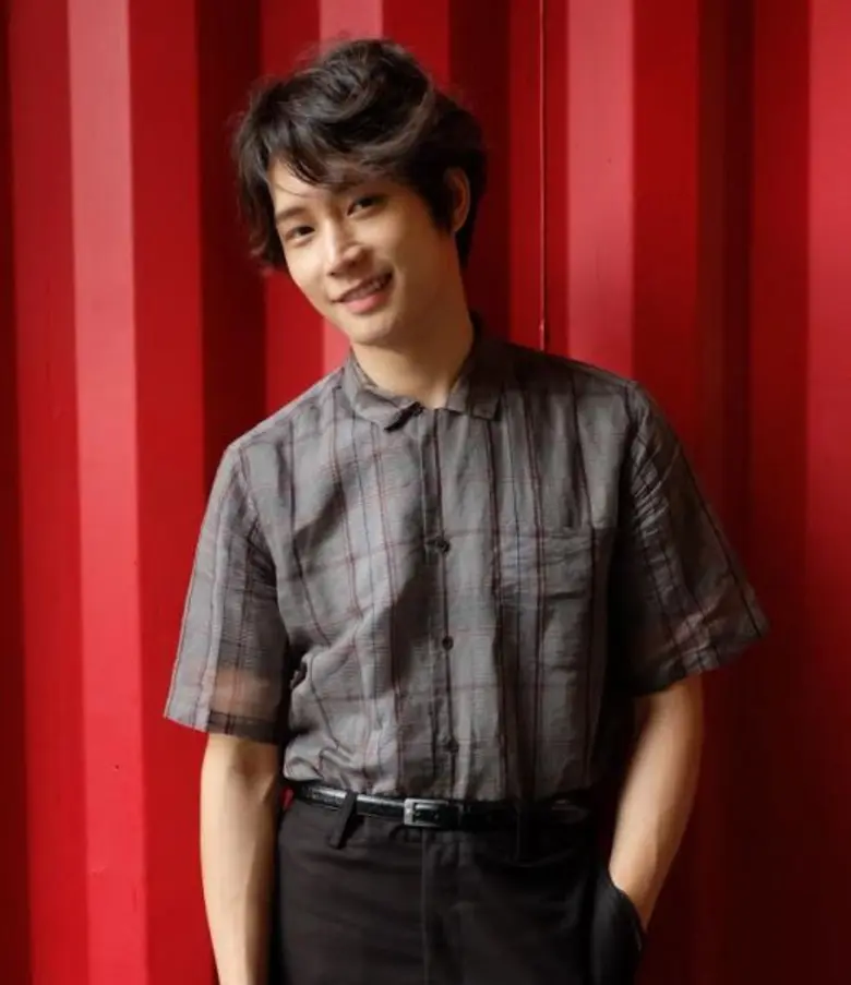 “ไอซ์ซึ” ปลื้ม โลกทวิตเตอร์สั่นสะเทือน แฟนละครพร้อมใจติด #ใครๆก็เลือกครูปอม หลัง “Man in The Rain” ออนแอร์