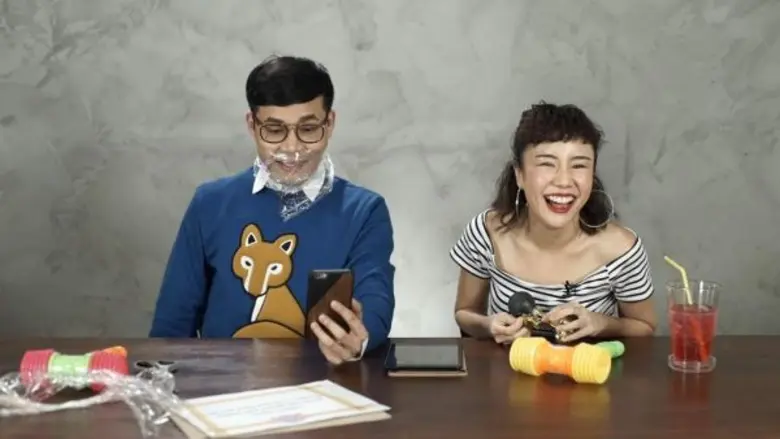 ทีวีไกด์: รายการ “Loukgolf's English Room” “นท พนายางกูร” ชวน “ครูลูกกอล์ฟ” ทำ Viral Clip จะแซ่บเว่อร์วังแค่ไหน ติดตามใน “Loukgolf's English Room”