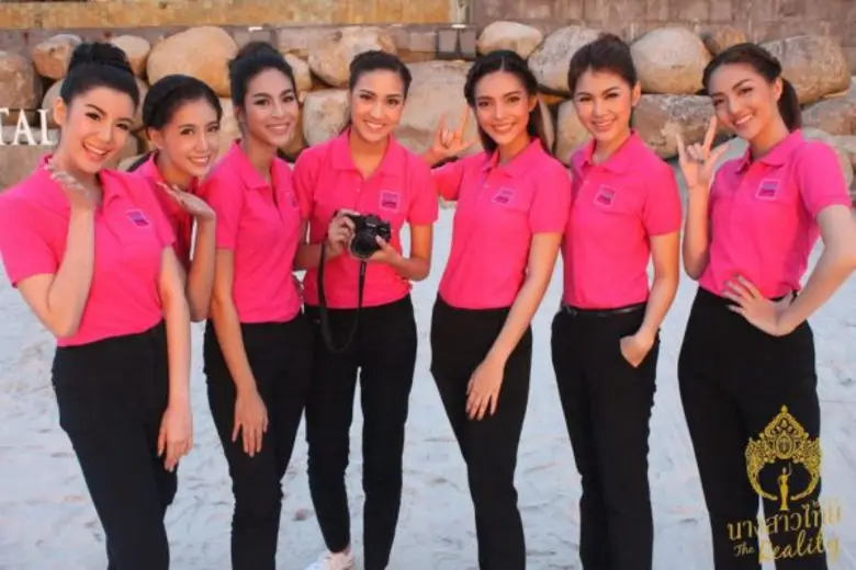 “นางสาวไทย2559 เดอะเรียลลิตี้” กับชาเล้นจ์“การให้”(Charity) พิสูจน์ “พลังความคิด พลังจิตใจ พลังการทำงานเป็นทีม” ลงพื้นที่จ.นราธิวาสส่งความสุขสร้างรอยยิ้มให้พี่น้องชายแดนใต้