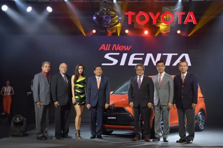 มร.เคียวอิจิ ทานาดะ เจ้าหน้าที่บริหาร บริ...