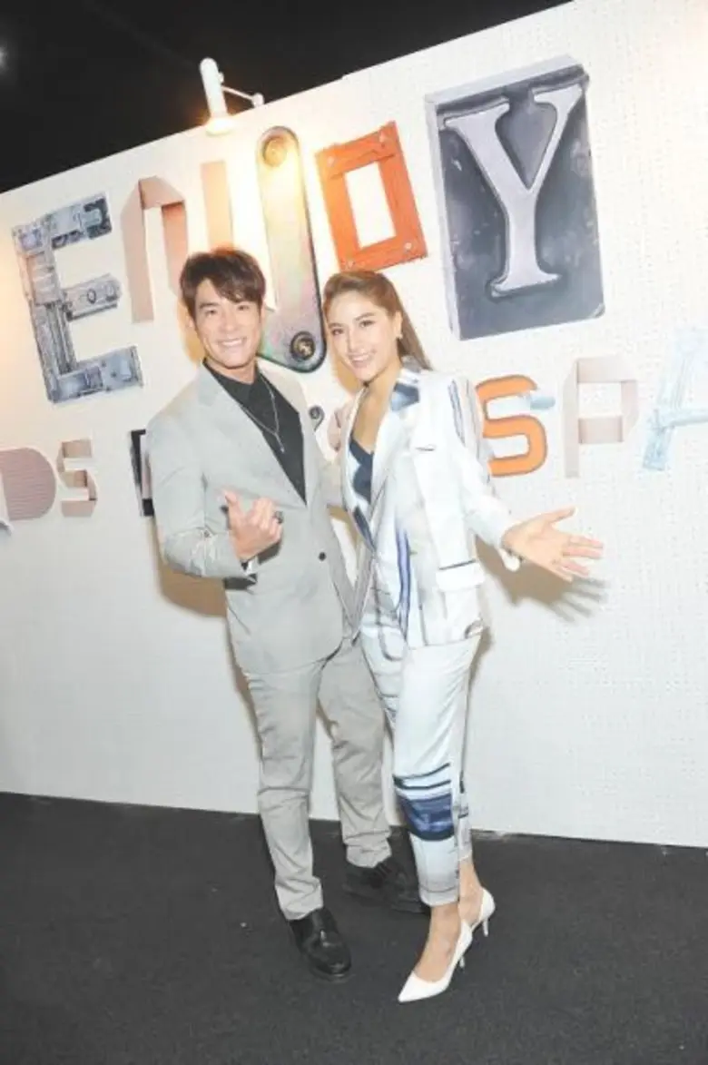 รัฐมนตรีกระทรวงวิทยาศาสตร์ฯ เปิดตัว 2 พรี...