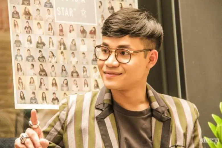 ทีวีไกด์: รายการ "Perspective" อังกฤษจัดเต็มกับ “ครูลูกกอล์ฟ” เปลี่ยนเป็นรันเวย์ เอาชนะใจเด็กและชนะใจตน