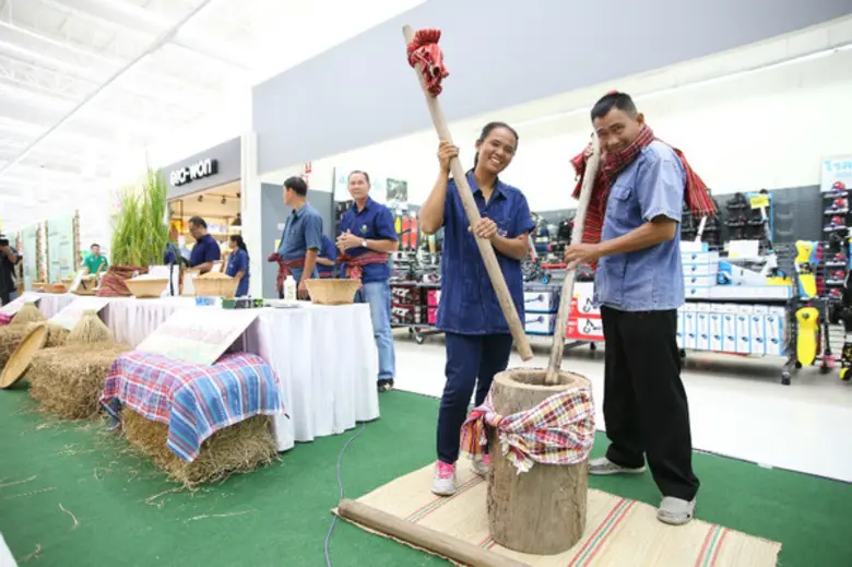 เทสโก้ โลตัส ผนึกธนาคารเพื่อการเกษตรและสห...