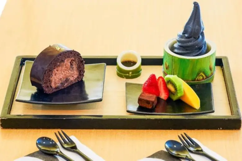 “Sweet Mania” ฉลอง “ความหวานต้นตำรับ”สู่ปีที่10  ชม “ไฮเดนเยียร์ กล้วยไม้หลากสี” บานสะพรั่ง  พร้อม เชคอิน! ชิม “ขนม” ร้านดังกว่า 50 ร้านค้า